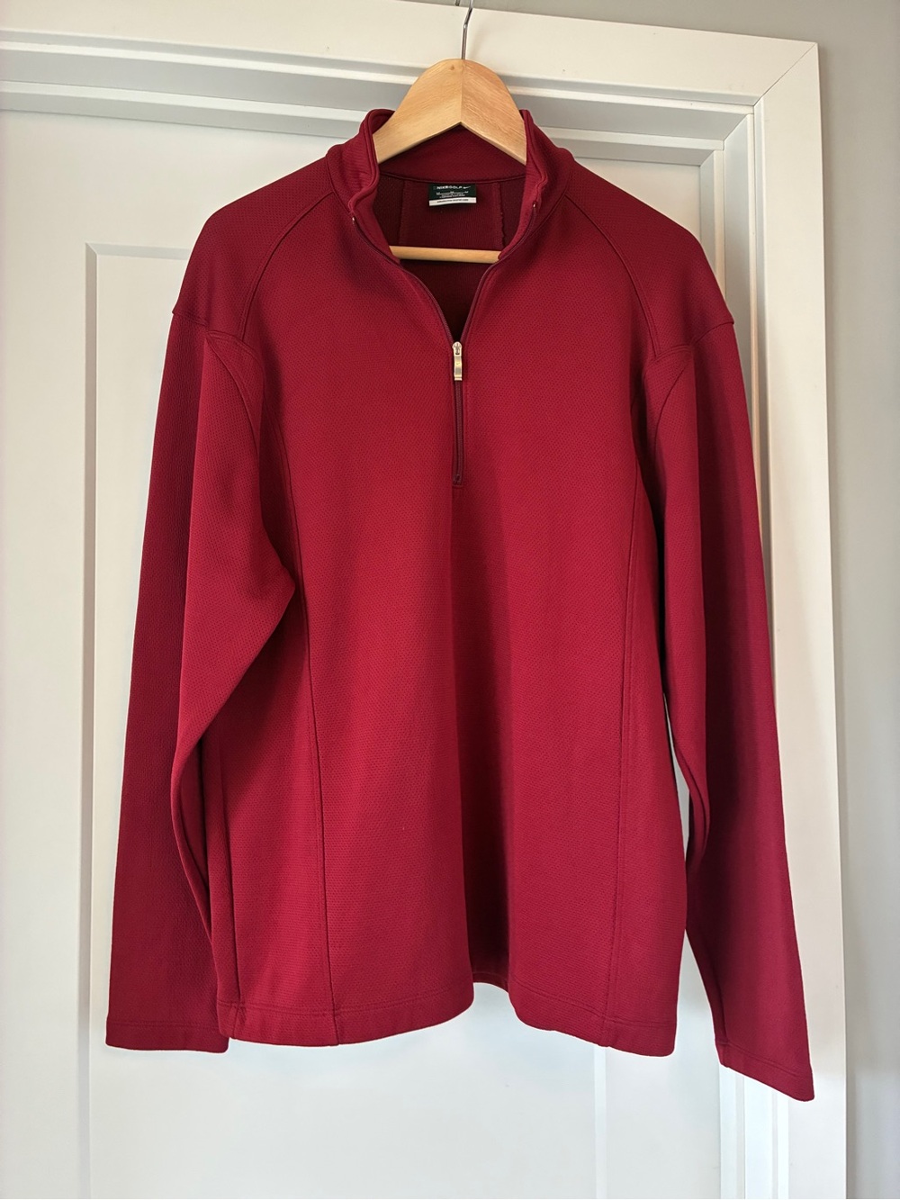 Nike Golf Men's Quarter-Zip Pullover - Burgundy